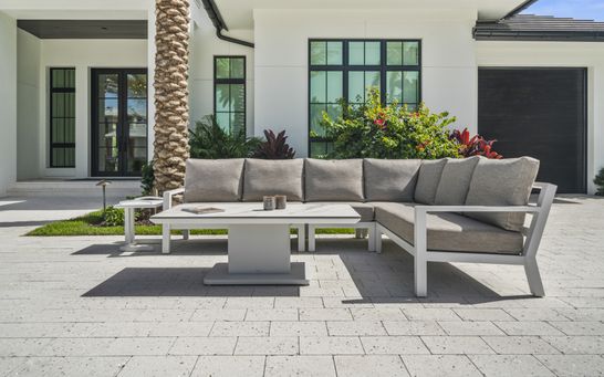 Bergamo lounge white aluminium frame and beige fabric